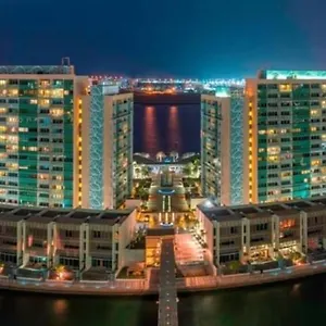 Apartamento Luxury Private Sea View, Abu Dabi